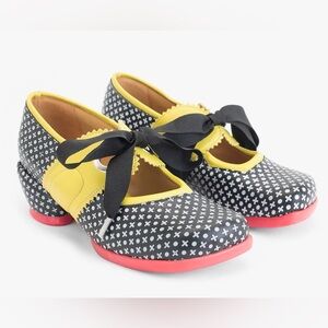 John Fluevog Adele Black Dots Low Heel Mary Jane Size 8